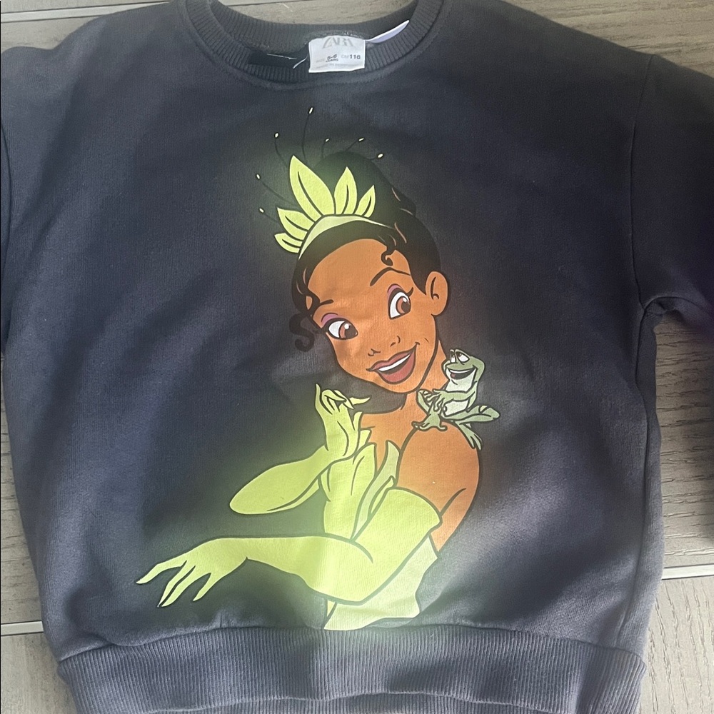 Zara Disney Princess Tiana Kids Sweatshirt - Black and Yellow